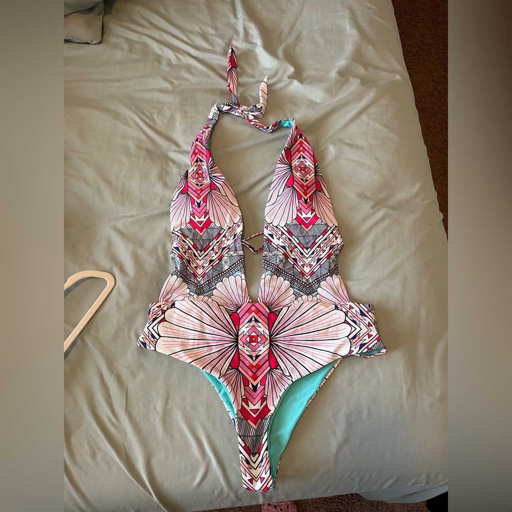 Cupshe Pink and Teal One Piece Swimsuit